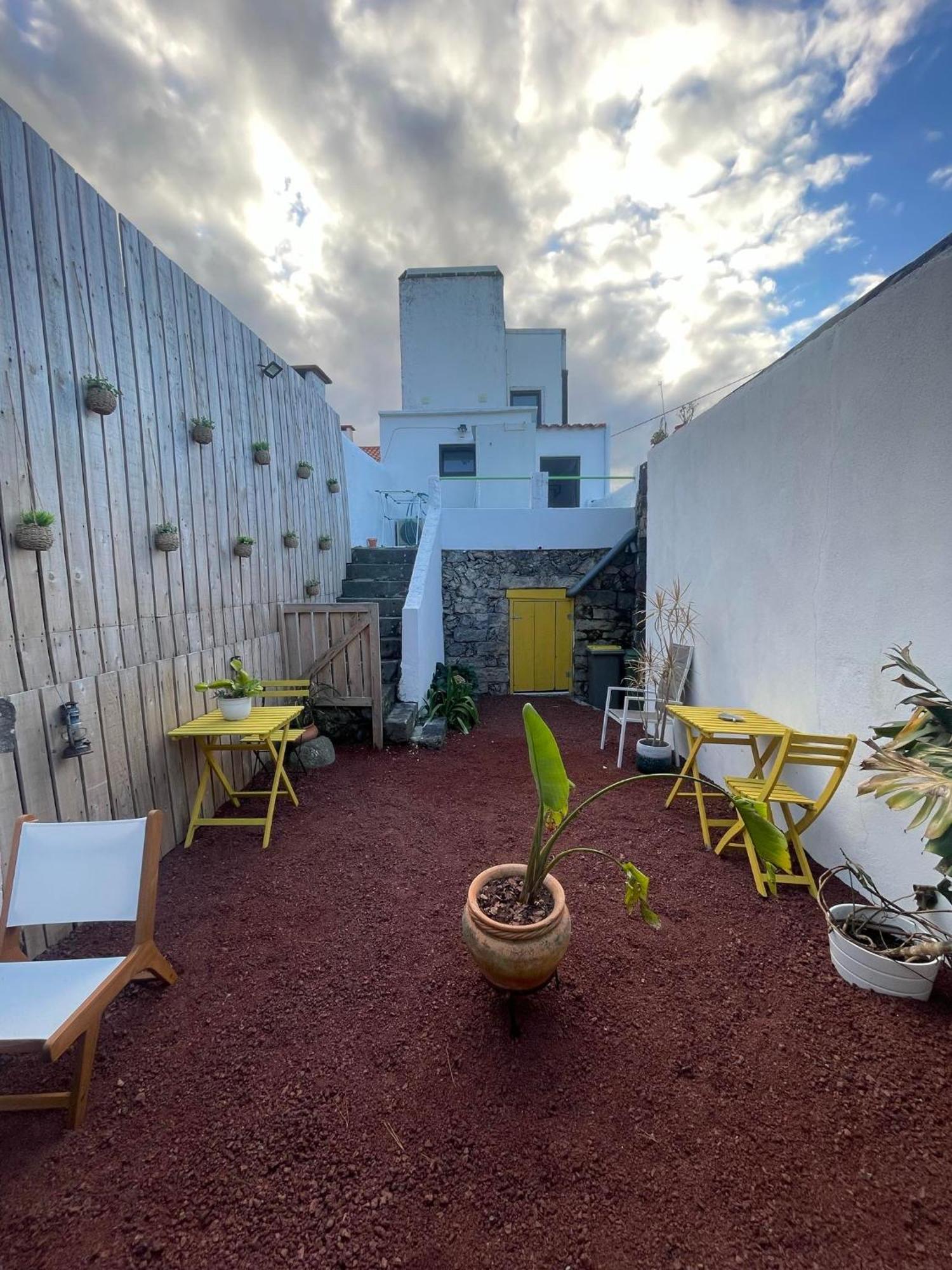 Bed and Breakfast Fenais Da Luz House Exterior foto