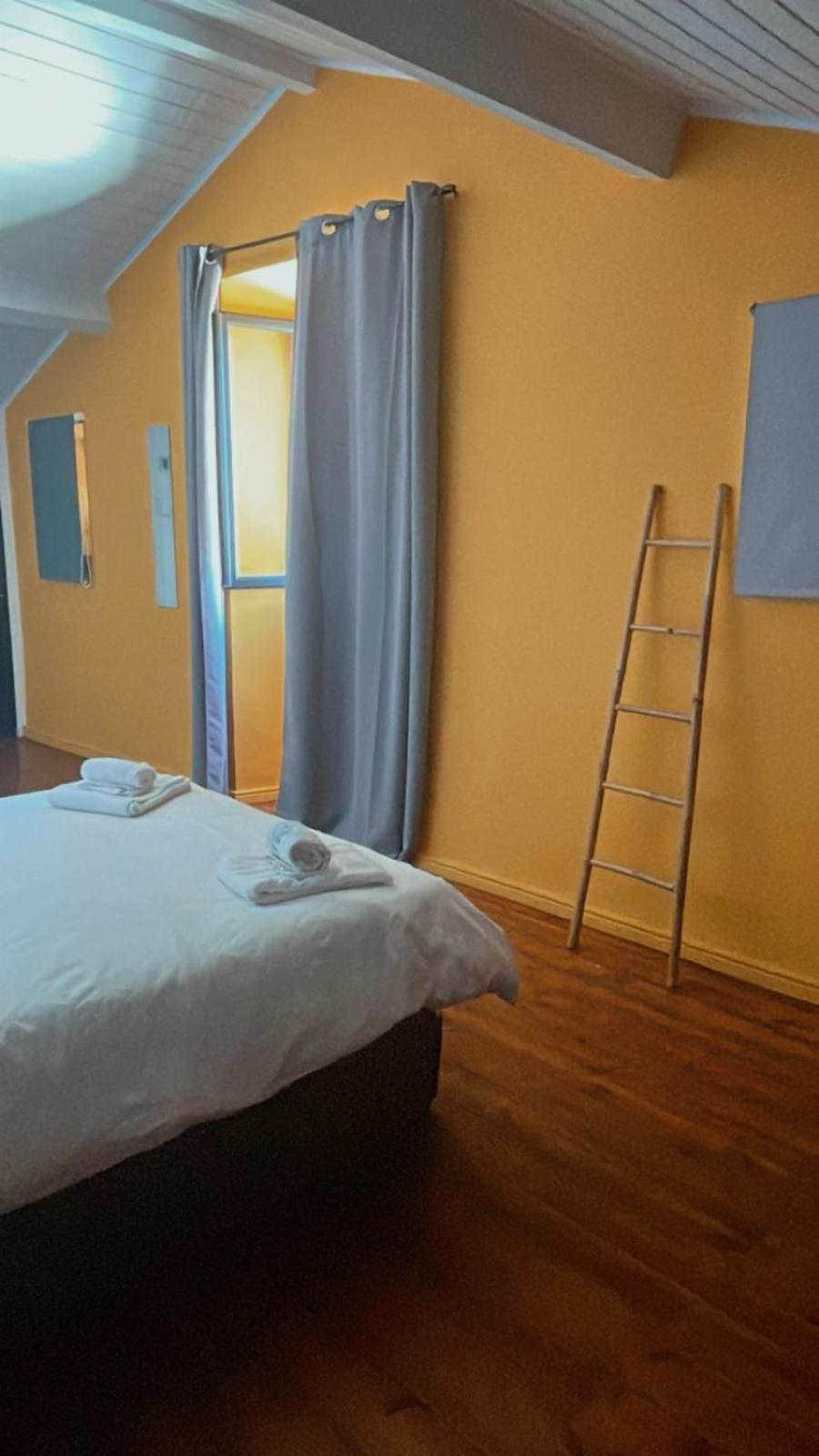 Bed and Breakfast Fenais Da Luz House Exterior foto